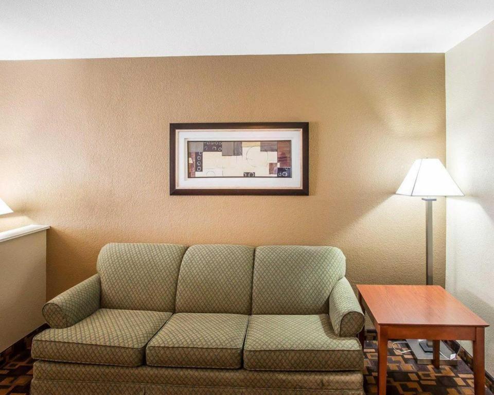 Quality Inn & Suites Mount Juliet Dış mekan fotoğraf