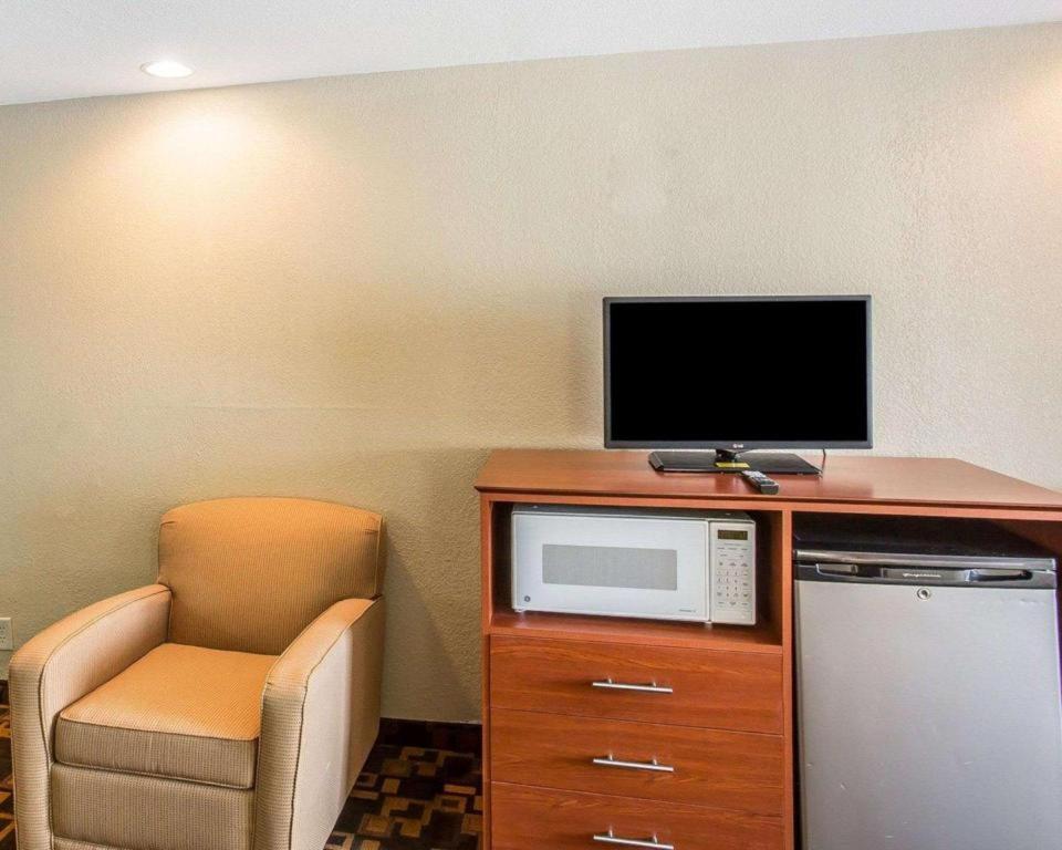 Quality Inn & Suites Mount Juliet Dış mekan fotoğraf