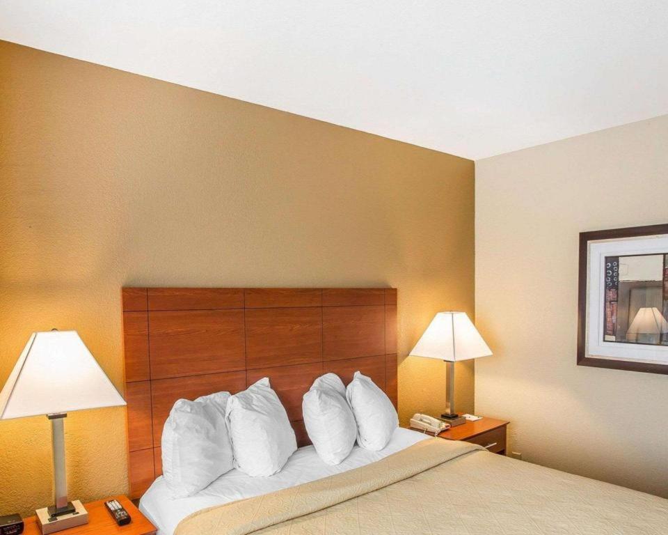 Quality Inn & Suites Mount Juliet Dış mekan fotoğraf