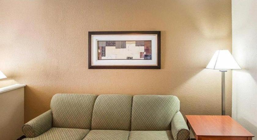 Quality Inn & Suites Mount Juliet Dış mekan fotoğraf