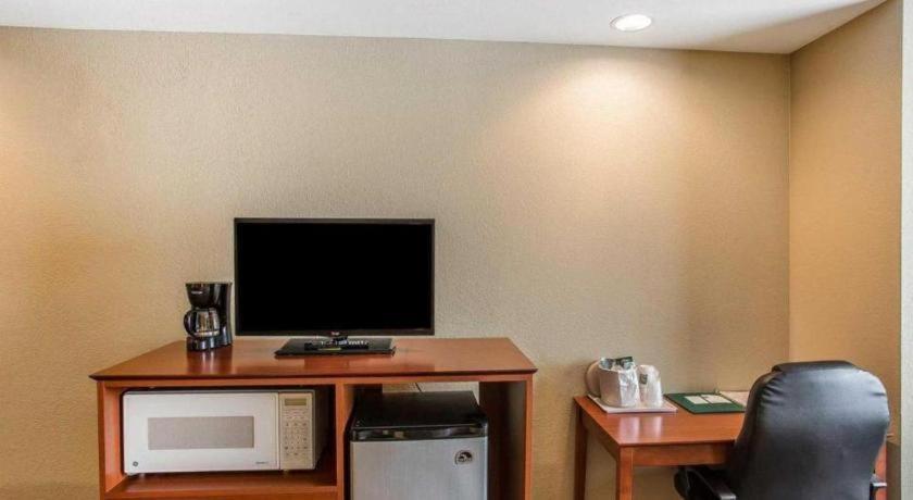 Quality Inn & Suites Mount Juliet Dış mekan fotoğraf