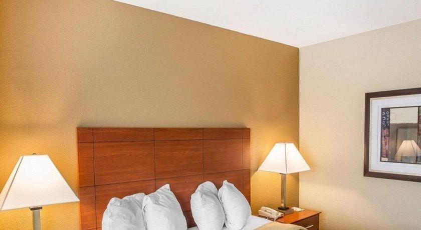 Quality Inn & Suites Mount Juliet Dış mekan fotoğraf